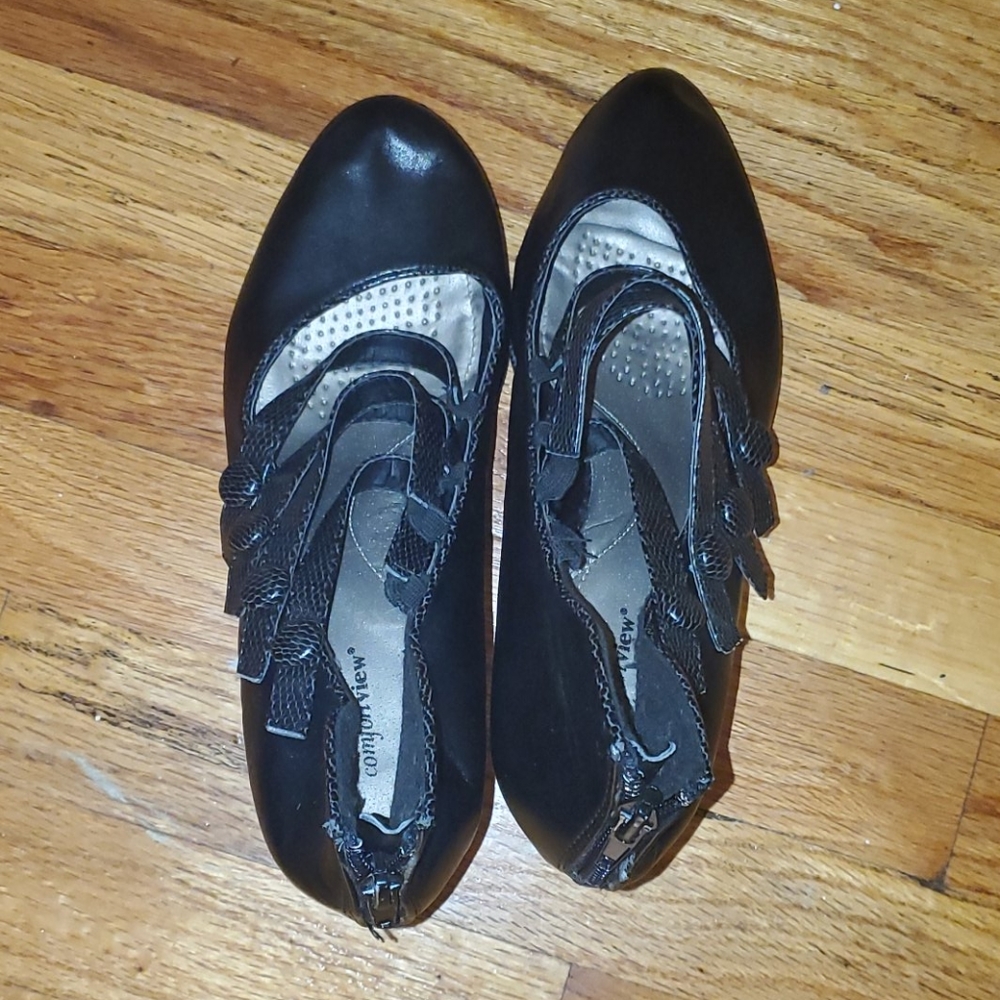 Comfortview heels